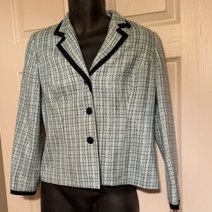 Sag Harbor lined Light Blue Tweed Jacket with Black Trim - size 8P